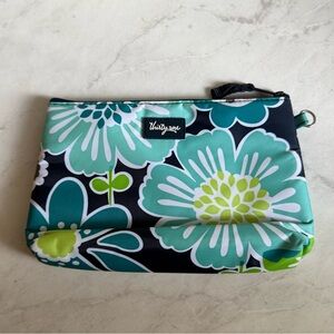 ❇️Thirty-One Floral Insulated Pouch 2 for $22 ❇️